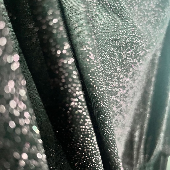 UP UNIT U.S.A. Black Dolman Shimmer Top - Picture 9 of 9